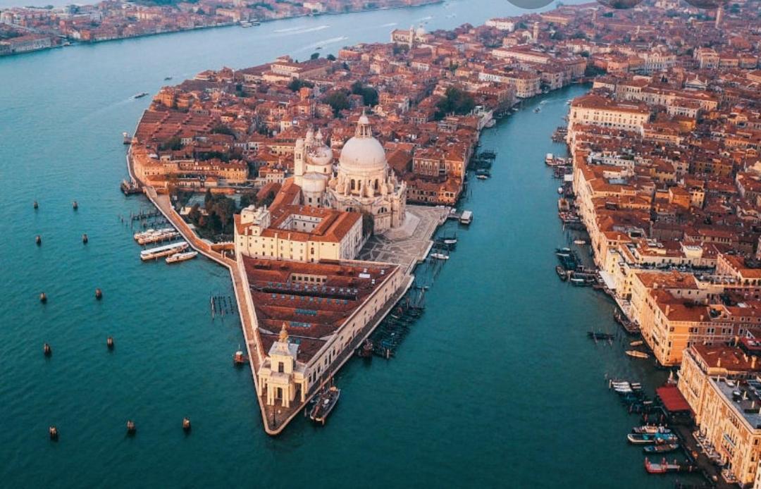 Locanda Ai Santi Apostoli Benátky Exteriér fotografie