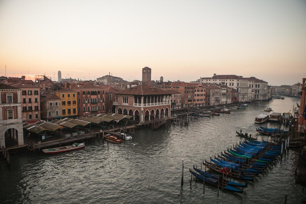 Locanda Ai Santi Apostoli Benátky Exteriér fotografie